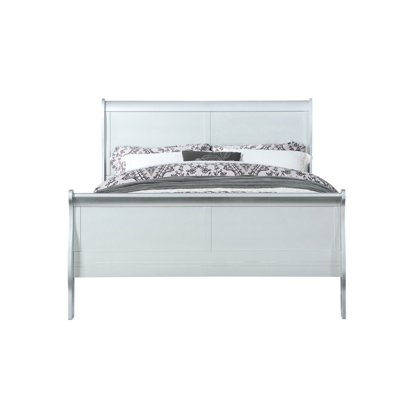 Très grand lit platine, matériau synthétique, 10 po, aspect épuré, sommier tapissier en bois, profondeur de 80 po, hauteur de 47 po, profil bas, rehausse l'apparence de la chambre à coucher
