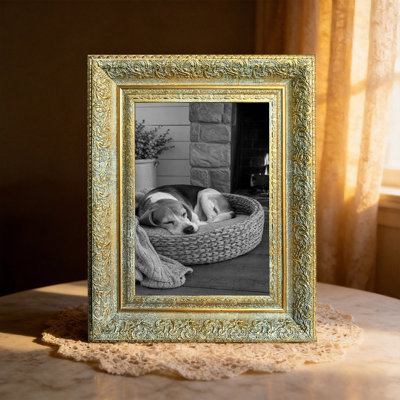 Antique Gold 3 PCS 11" x 14" Simple Picture Frame with Decorative Profile