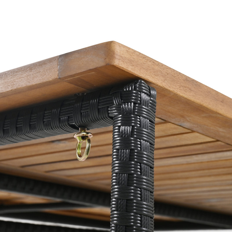 Table d'extérieur en bois et huit tabourets avec coussins bistro toutes saisons