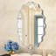 Miroir mural élégant et ovale ondulé-107728795-107728817