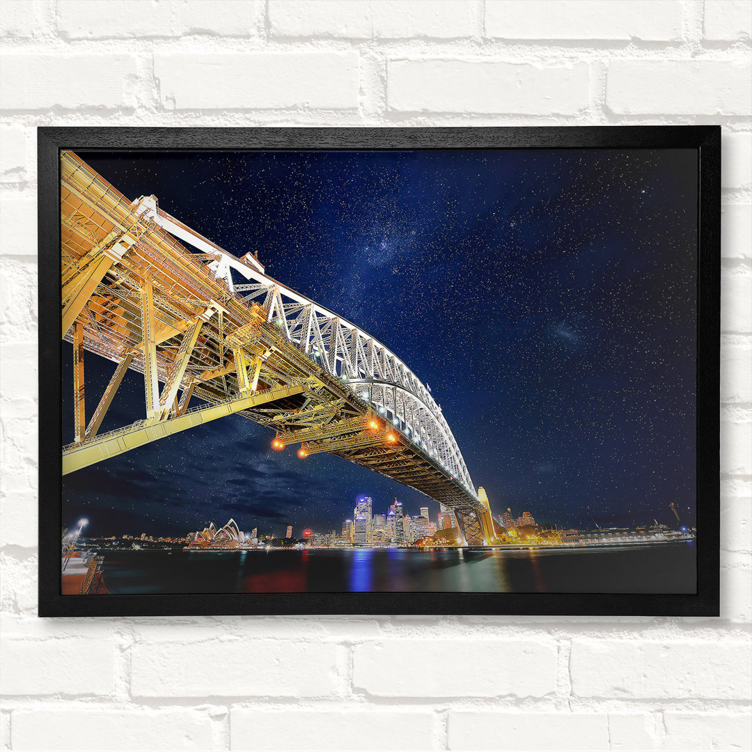 Sydney Bridge Nights - Geschlossener Eckrahmen Kunstdrucke auf Holz