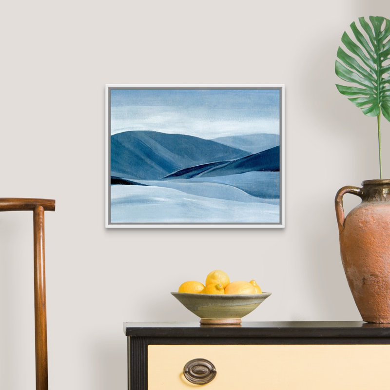 «Indigo Range II» par Annie Warren - reproduction d'art sur toile, H 18 po x l 22 po x P 1,75 po, Cadre flottant blanc