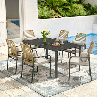 6-person Patio Dining Set With Cushions
