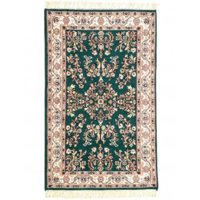 Pasquina Oriental Area Rug in Green
