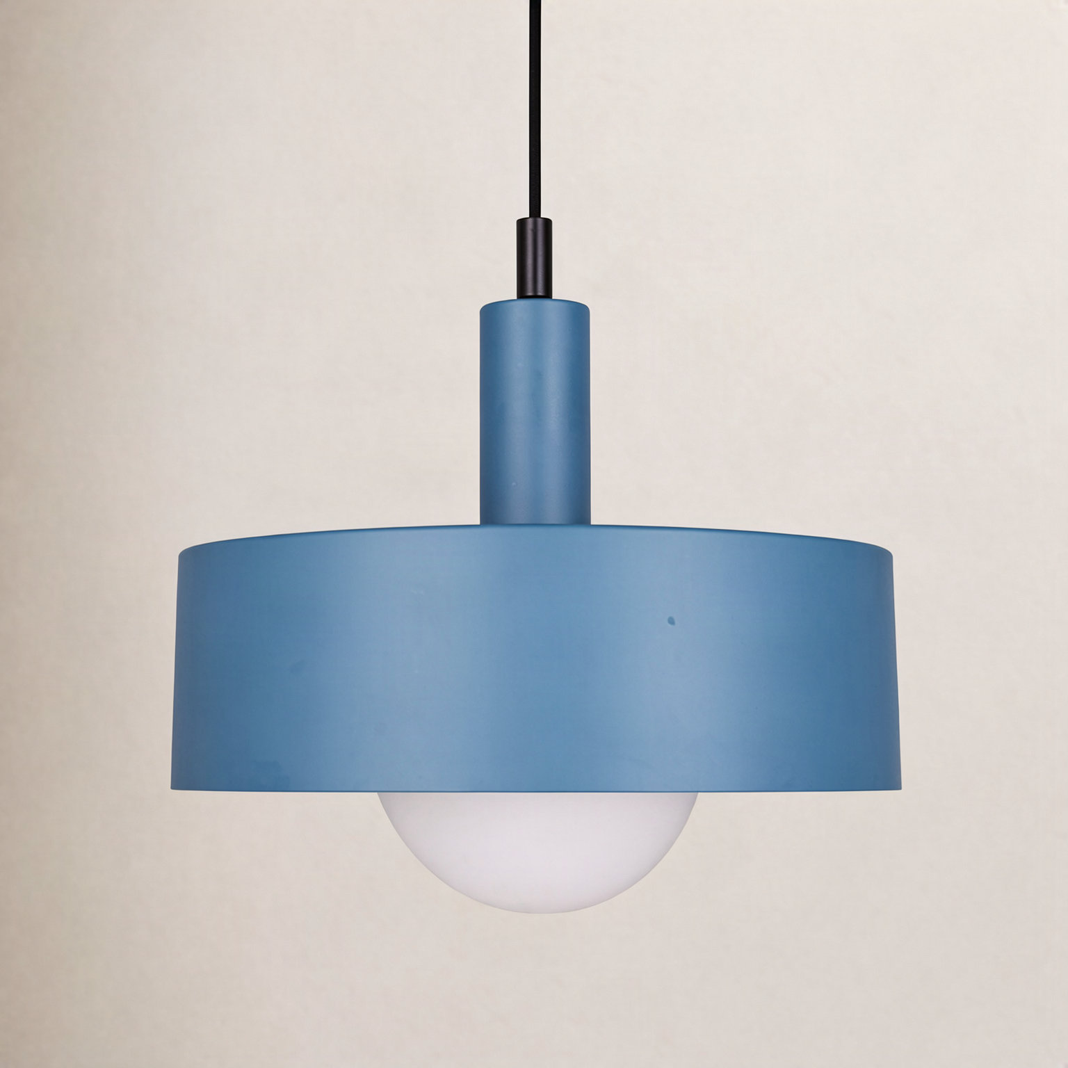 Lujayn Single Light Pendant, Matte Black/Blue