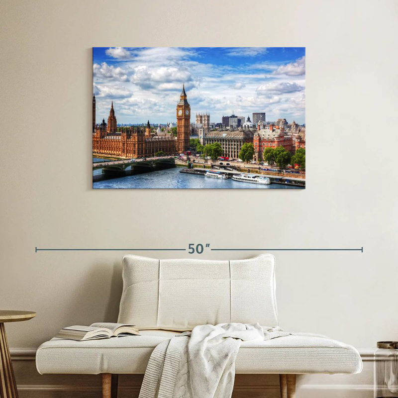 Sireci Westminster, 26" H x 39" W