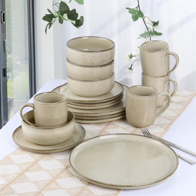 16 Piece Dinnerware Set - Service for 4