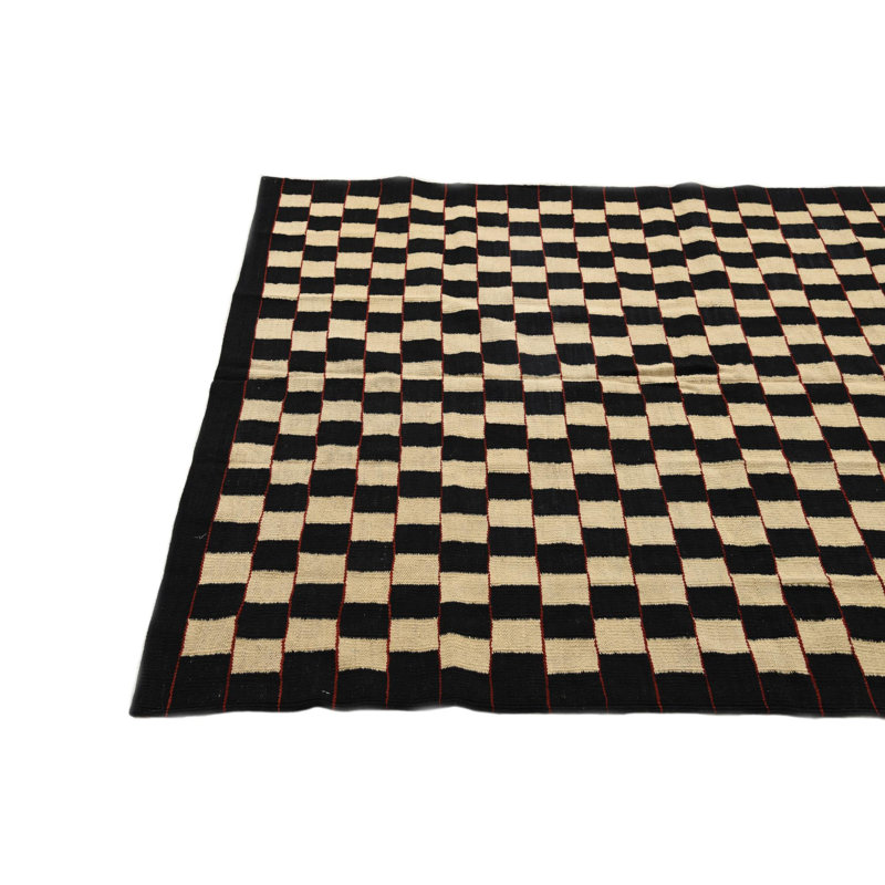 Tapis noir et blanc Ousley