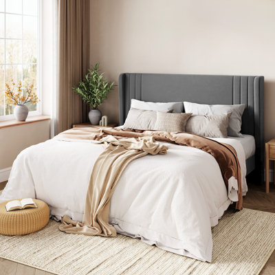 Low-Profile Velvet Upholstered Platform Bed with Wingbacks