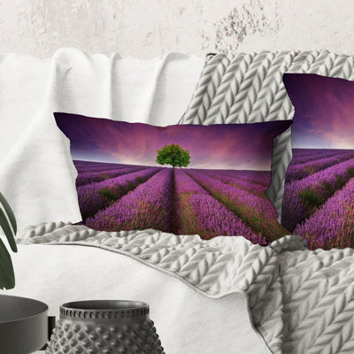 Rectangle, superbe coucher de soleil d'été avec champ de lavande - Coussin