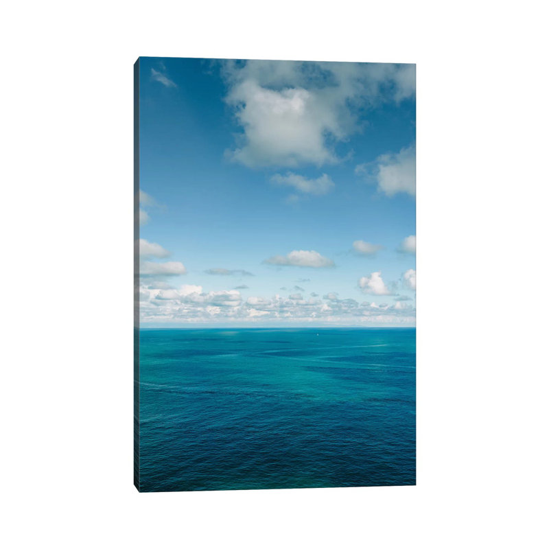 «Amalfi Coast Water XVIII» par Bethany Young - Estampe numérique sur toile tendue avec châssis, H 26 po x l 18 po x 1,5 po