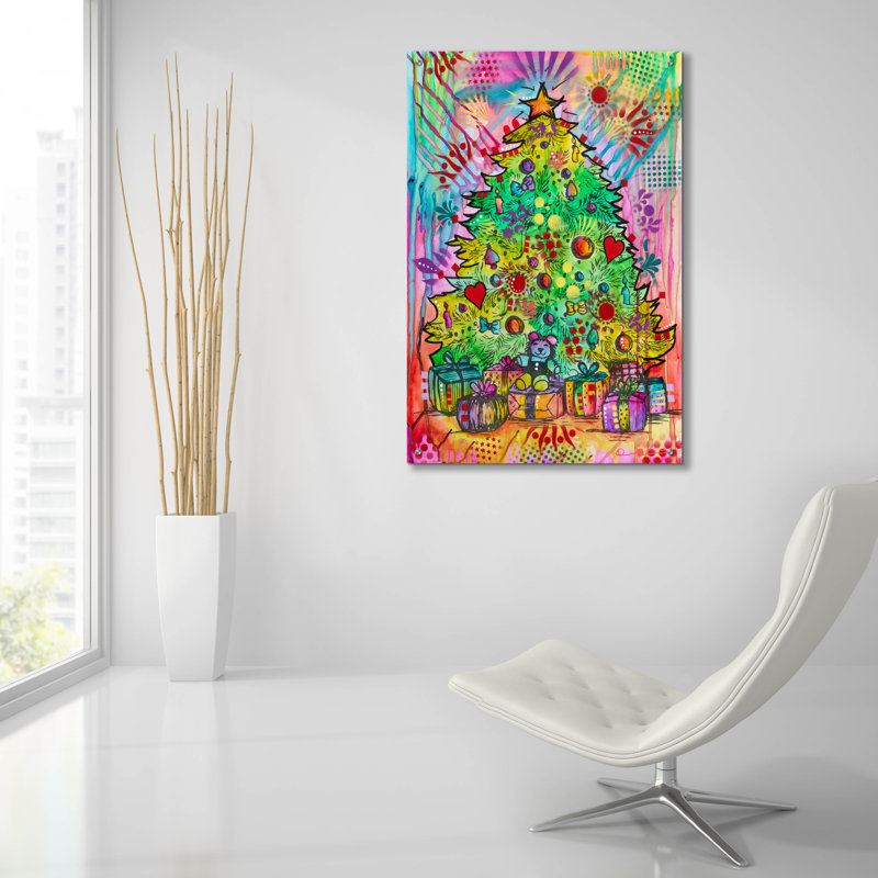 «Christmas Tree» par Dean Russo, art en verre acrylique, H 36 po x l 24 po x P 0,2 po