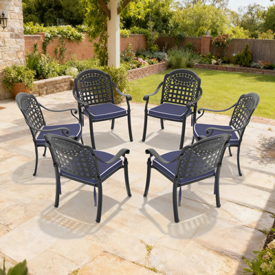 Chaise de patio en fonte d'aluminium 6 pièces avec cadre noir et coussins bleus