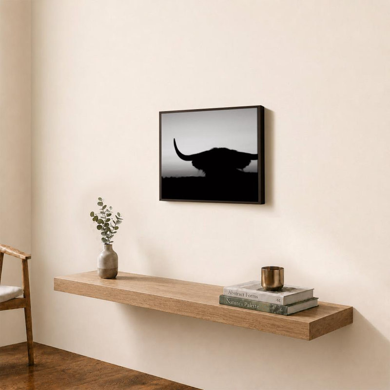 «Bull Set BW» par Nathan Larson - Impression sur toile, H 18 po x l 24 po, Cadre plat flottant, Brun