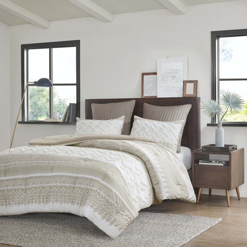 Taupe and White Cotton Full Comforter Set with Chenille Tufting