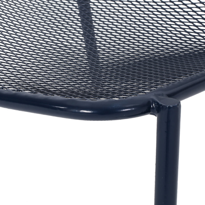 2 chaises empilables, art de fer bleu marine mat, détails fabriqués à la main, 26 po x 22,11 po 26 po, siège 18 po 19,5 po 12,5 po, groupe