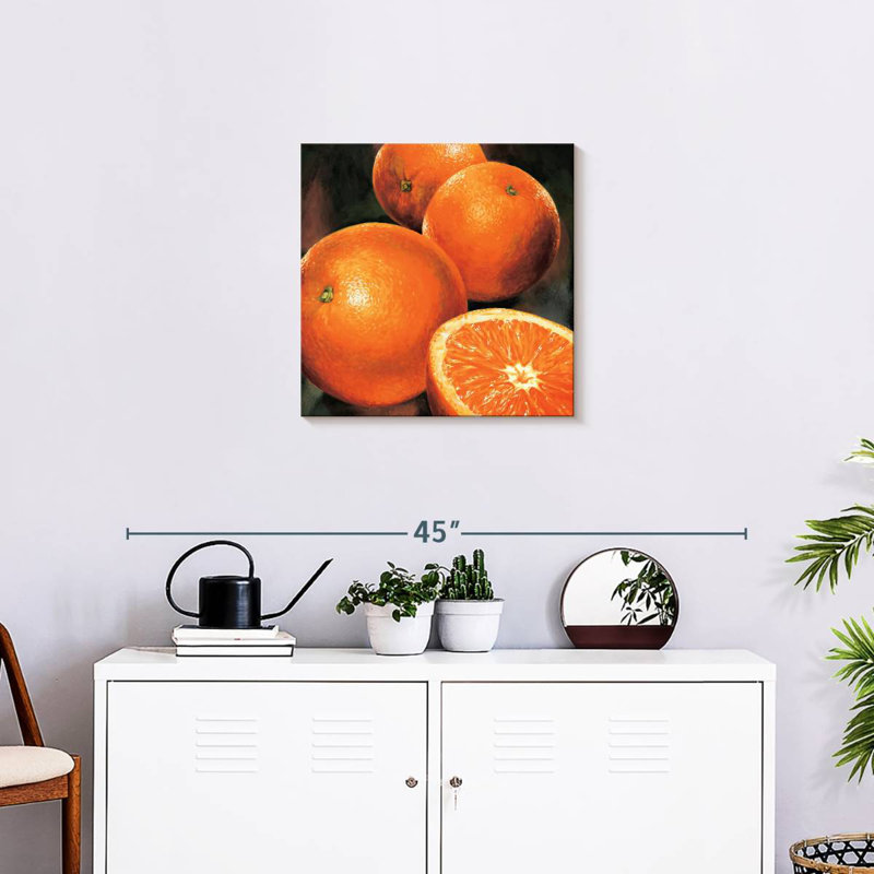 Yarlin Arance, 20" H x 20" W