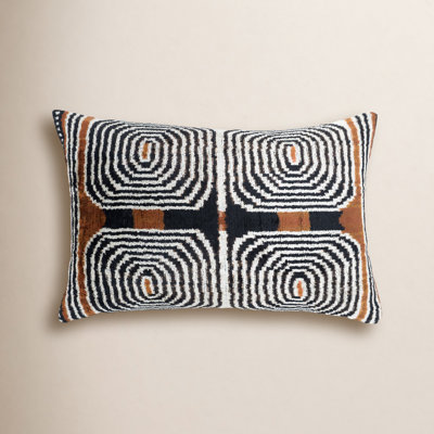 Jolia 24" x 16" Pillow Cover