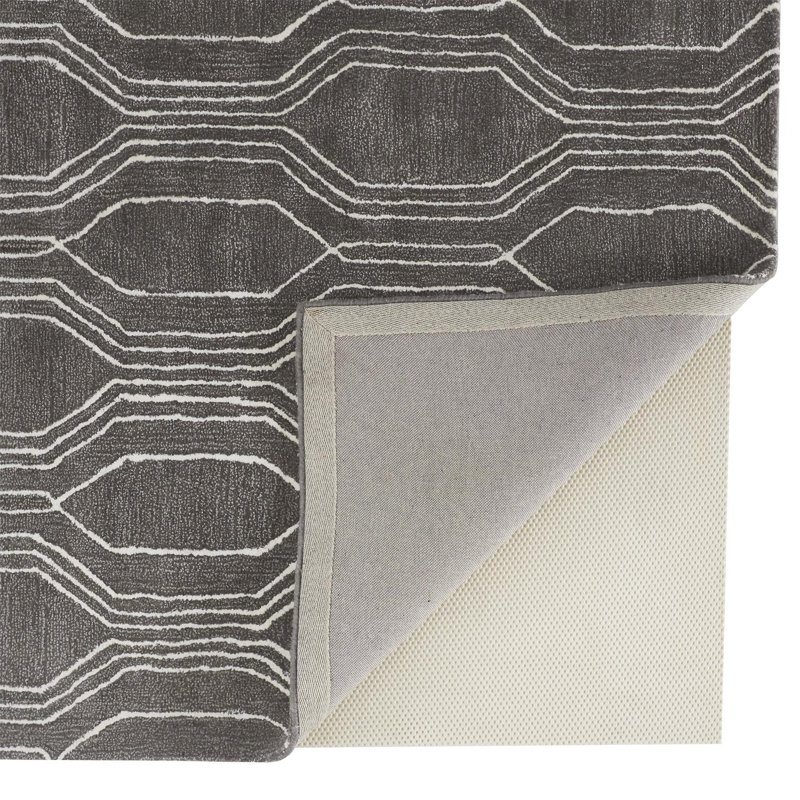 Poyen Geometric Indoor Rug, Rectangle 4' x 6'
