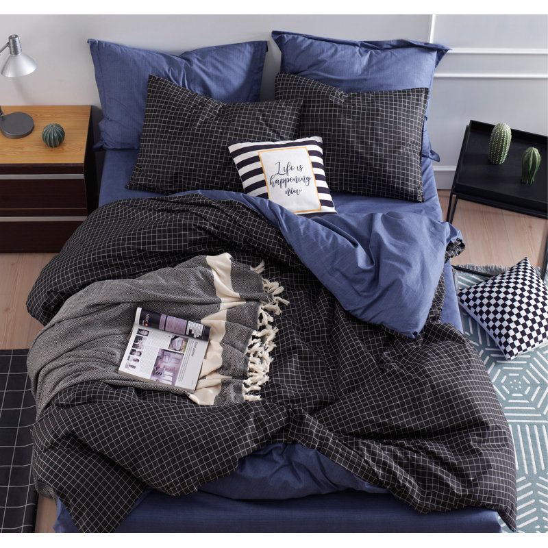 Castillon Plaid Bedding