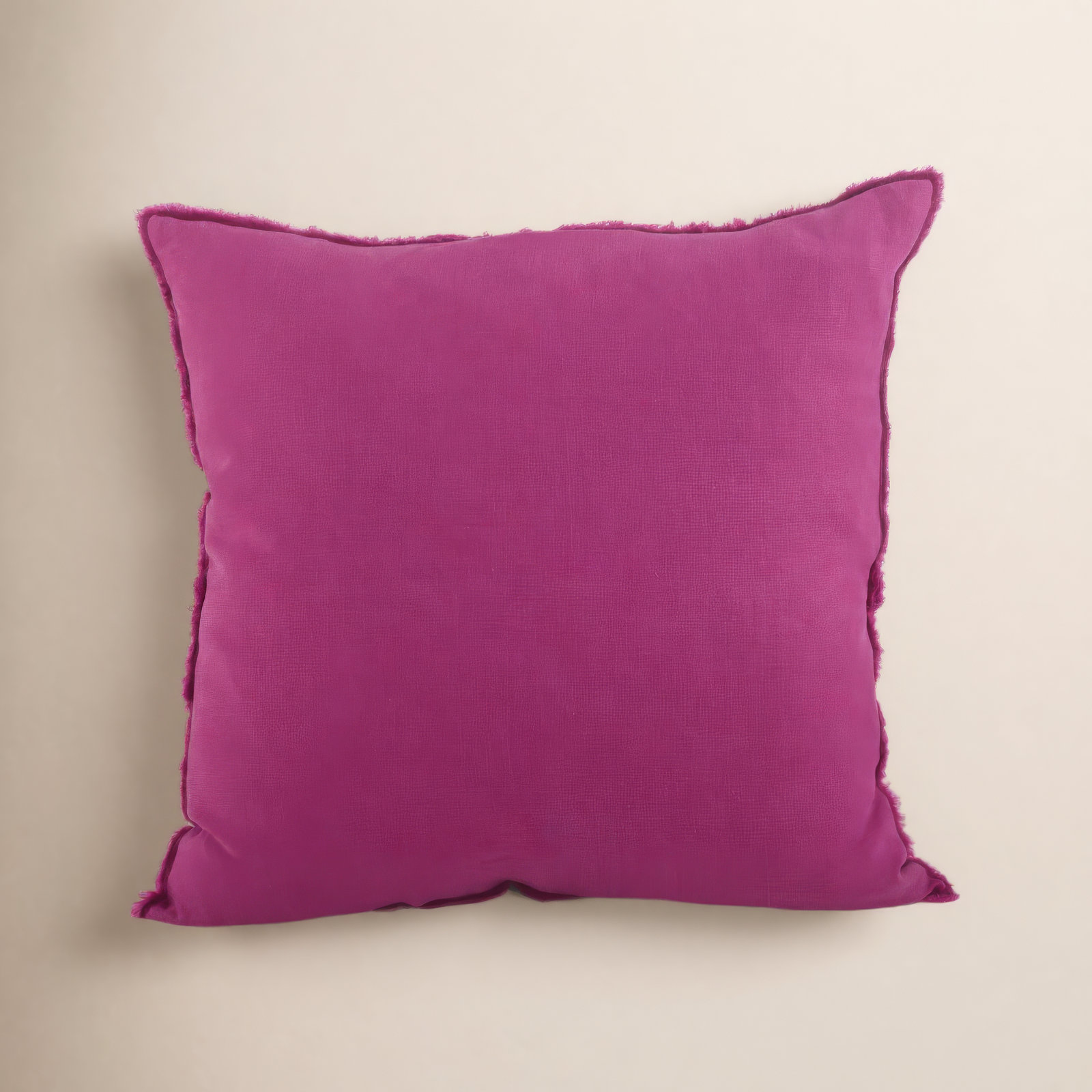 Filia 20" x 20" Linen Throw Pillow, Fuchsia
