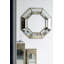 Miroir octogonal surdimensionné argenté