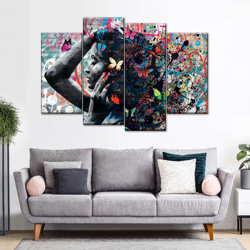 «Woman with Butterflies» - 4 pièces sur toile tendue, H 22 po x l 36 po