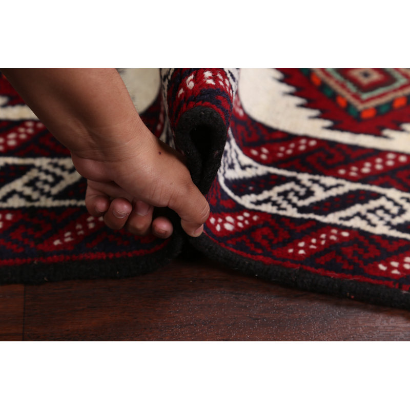 Tapis rouge / ivoire en laine noué à la main de conception unique de style Balouch années 1980 de 3 pi 4 po x 5 pi 10 po