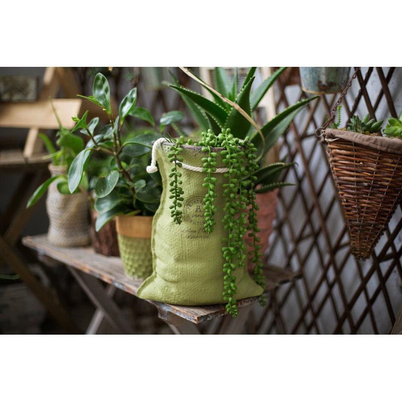 Pot de fleurs en céramique à motif sac Skiles