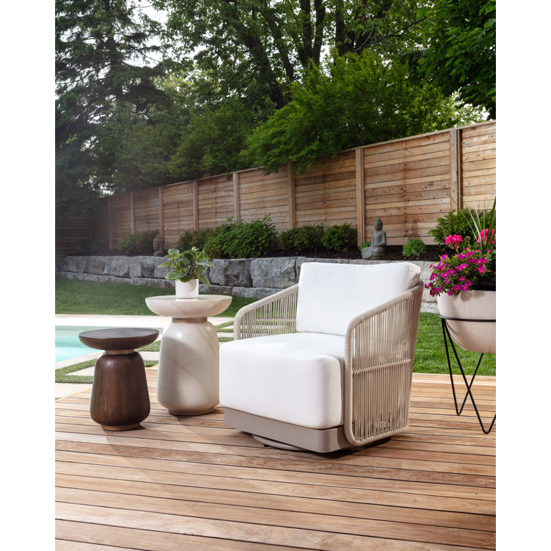 Kiri Outdoor Round Side Table
