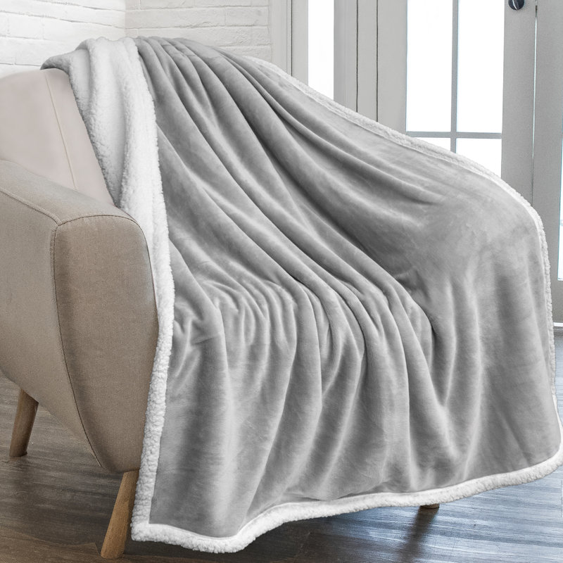 Couverture confortable de qualité supérieure, 50 po x 60 po, Gris
