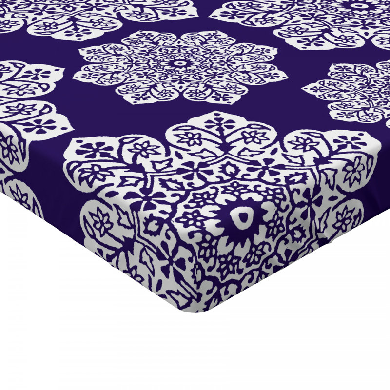 Microfiber Damask Fitted Sheet, Queen Fitted Sheet