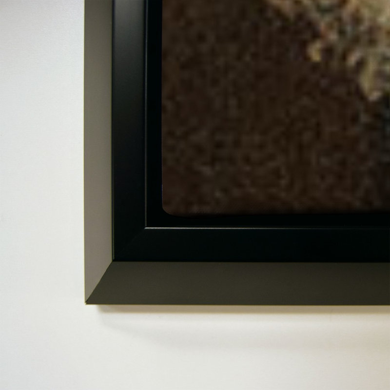 «Royal Cat» par V. Larkspar - impression sur toile, Noir, 64" H x 44" W