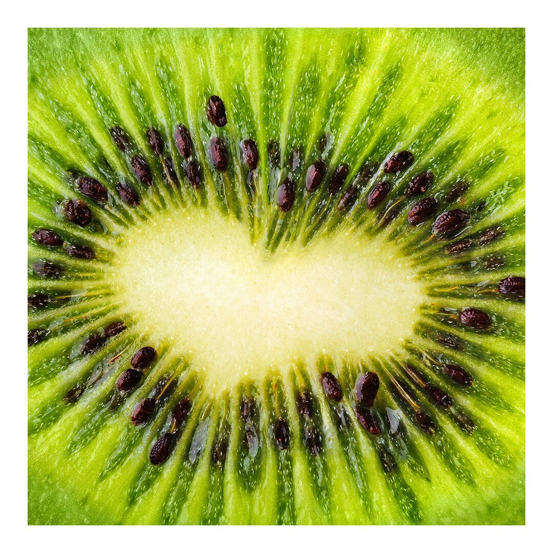 Halbglänzende Tapete Kiwi Heart