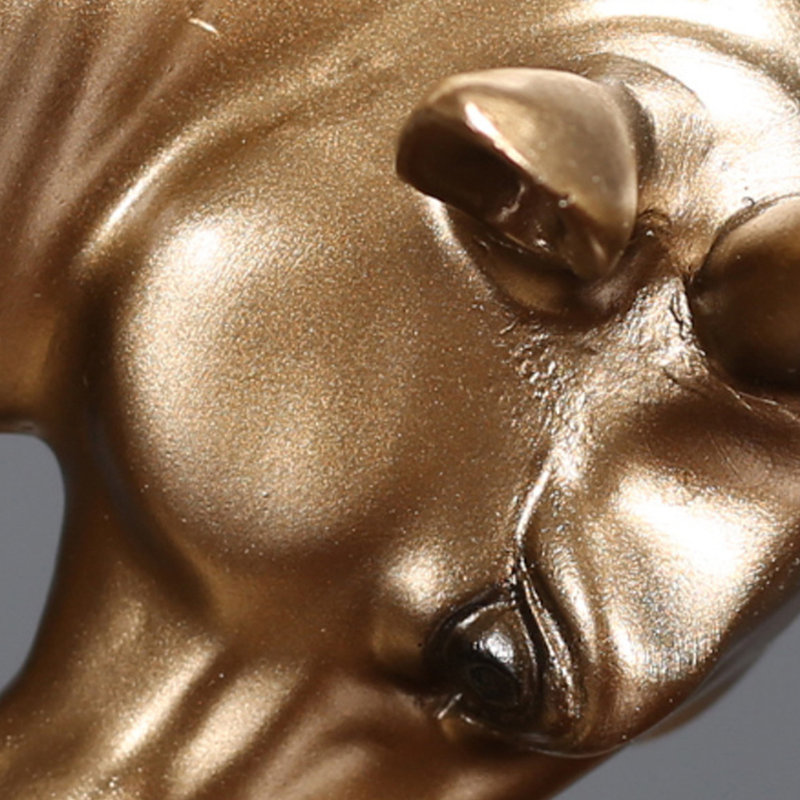 Bertha Figurine / Sculpture