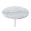 Table de bout Orbit de 15,5 po avec plateau en marbre texturé gris réglable en hauteur