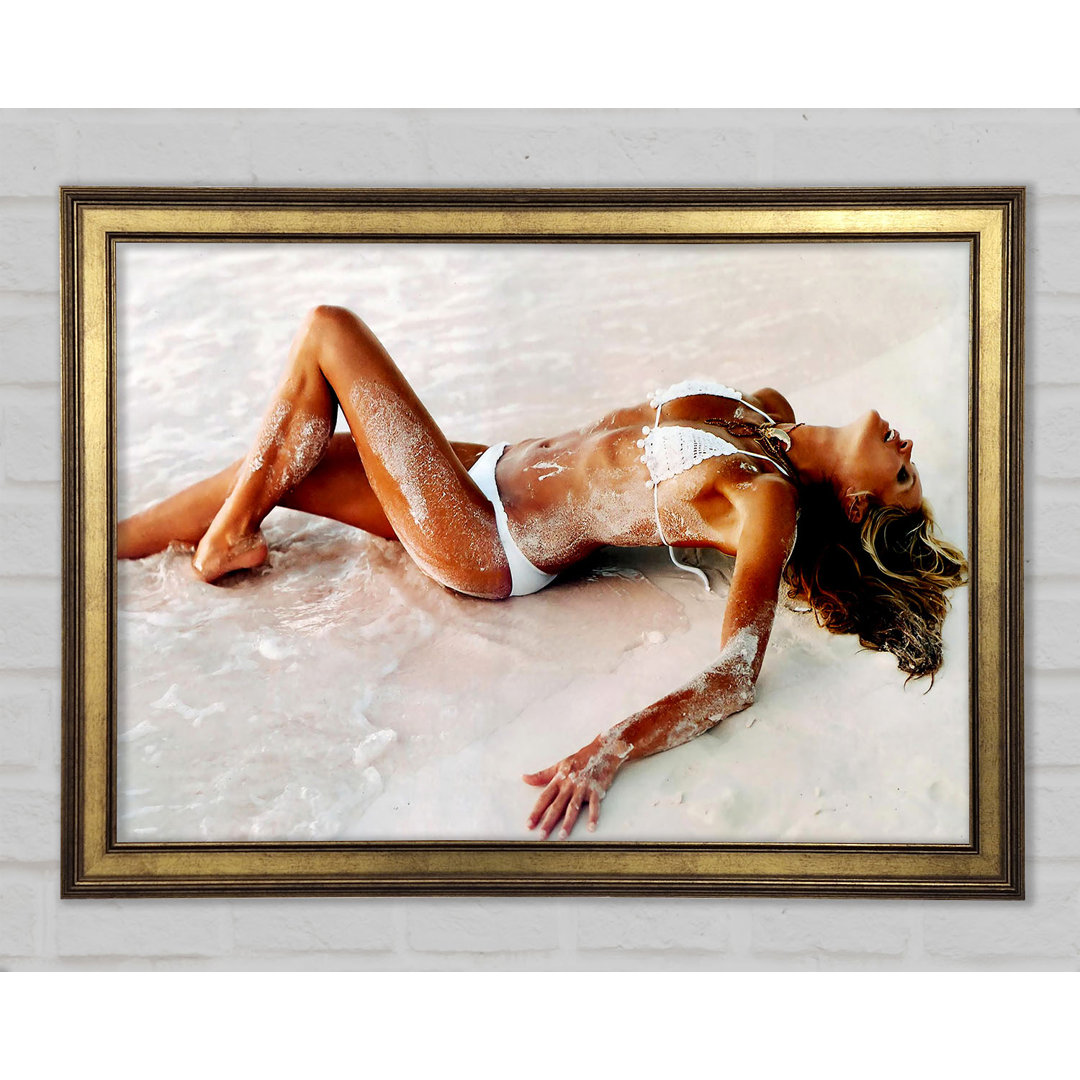 Elle Macpherson In The Sea - Einzelne Bilderrahmen Kunstdrucke