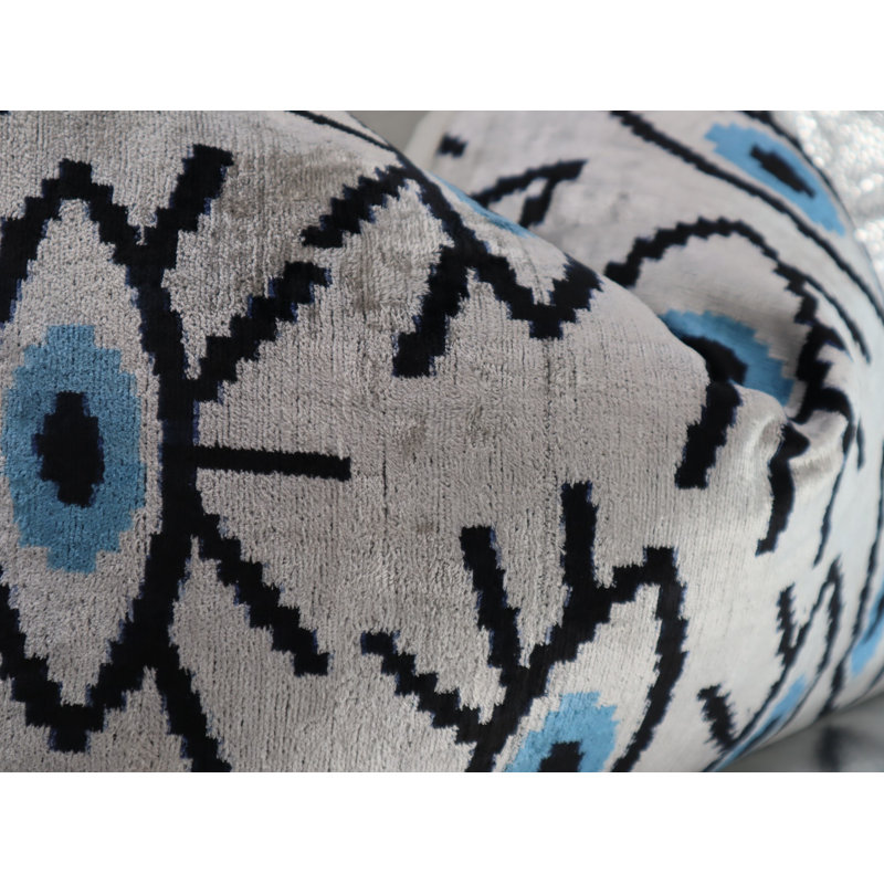 Velvet Rectangular Pillow Cover & Insert, Light Gray Geometric