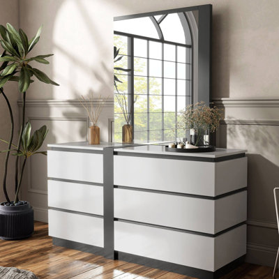 Miroir contemporain l 34,9 po, gris métallique