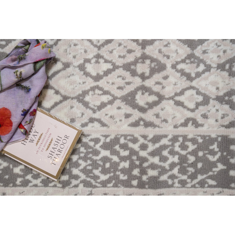 Oriental Indoor Rug, Rectangle 3'6" x 5'6"