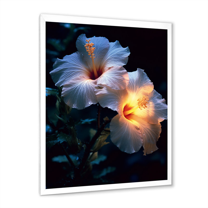 Moonlight Hibiscus Magic Light, reproduction d'art sur toile, Cadre simple blanc, H 44 po x l 34 po x P 1,5 po