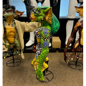 Bungalow Rose Adensbree Gremlins 2 Greta Stunt Puppet Gremlin Life Size ...