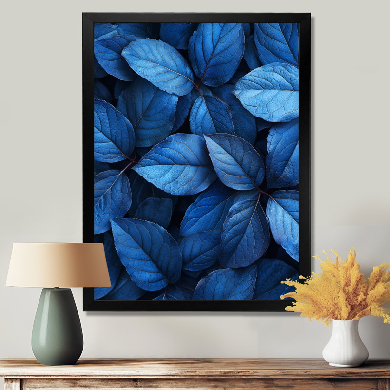 «Midnight Blue Leaves Tranquility I», art mural sur toile à motif floral, H 20 po x l 12 po, Noir, noir, noir, noir