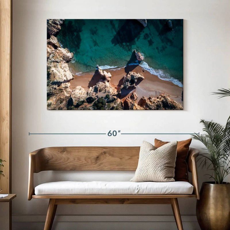 Prainha Beach Cliffs
