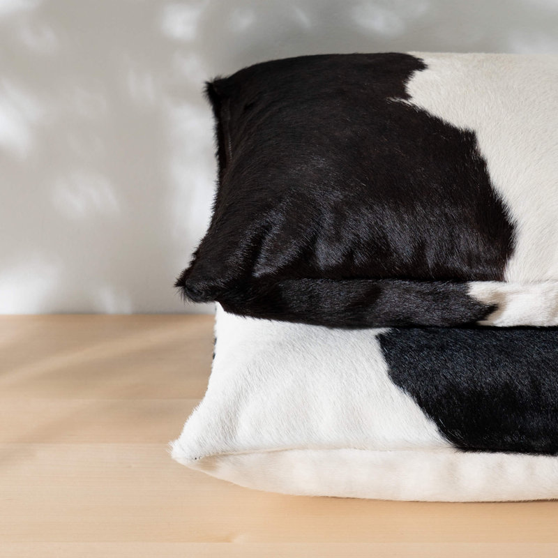 Housse et insert de coussin carré en peau de vache, Noir / Blanc