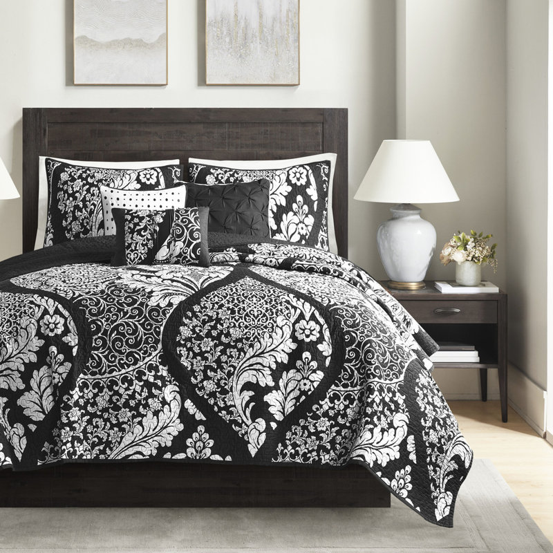 Courtepointe avec dossier de couleur unie et coussins brodés - Chambre double / grand noir