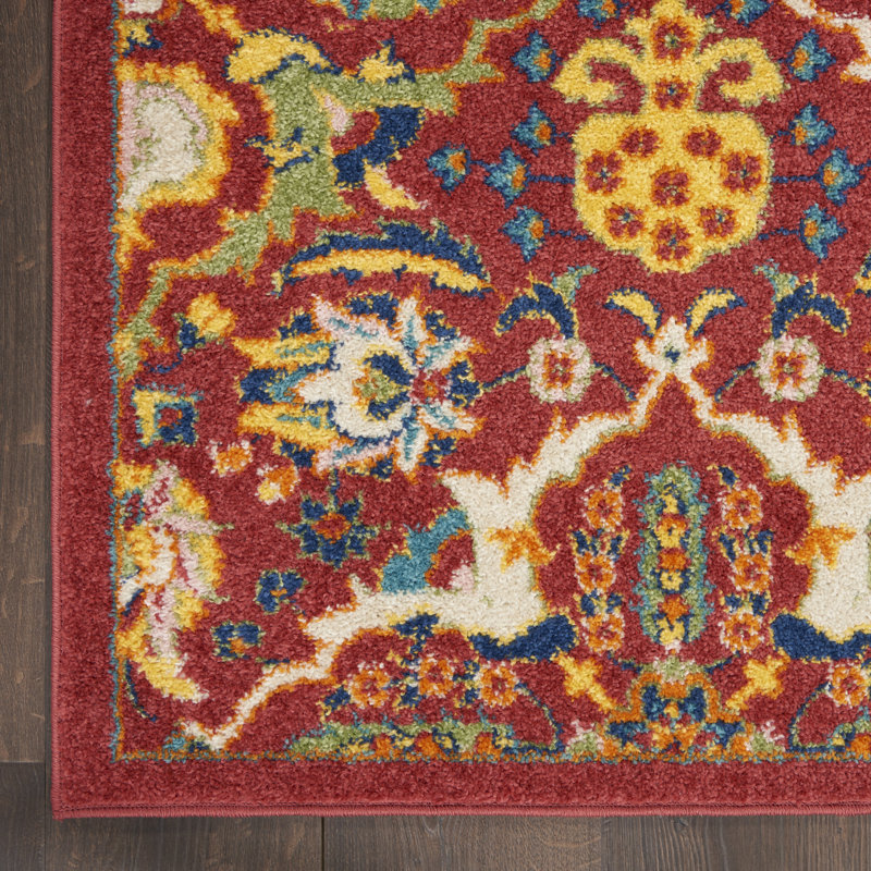Whitehurst Floral Indoor Rug, Rectangle 2' x 3'