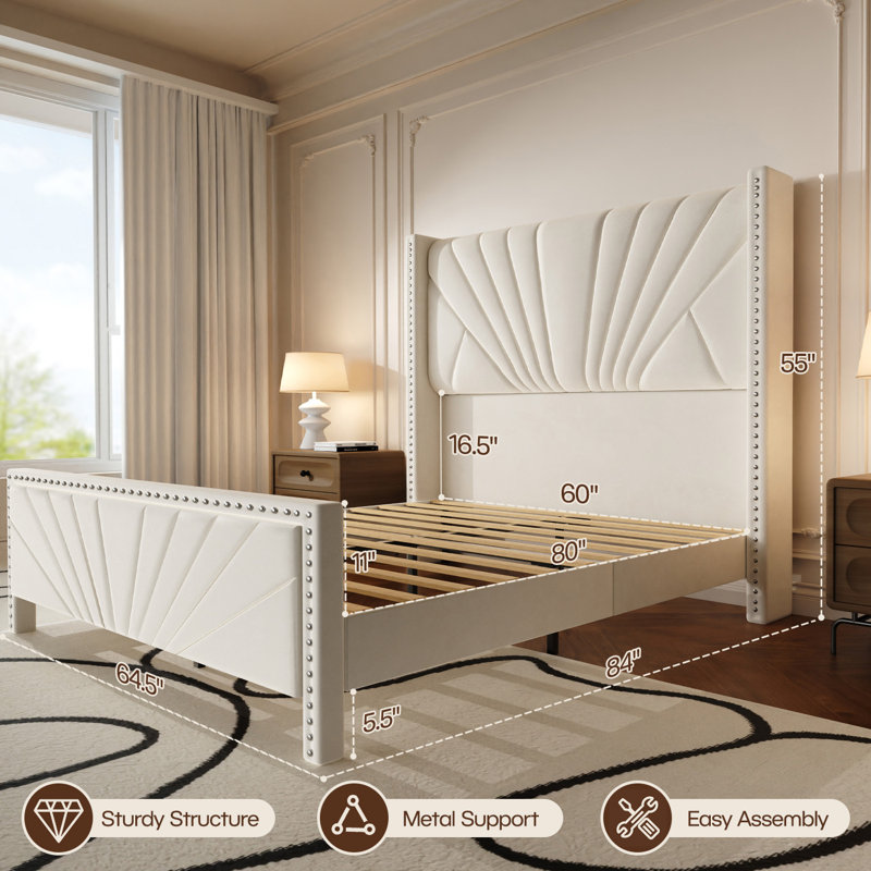 Structure de lit tapissier à grand lit à oreilles avec tête et pied de lit capitonnés en velours, Beige, Grand lit