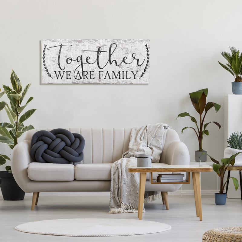 «Country Distress Together We Are a Family» par Dee Dee - impression d'art textuel, H 20 po x l 48 po