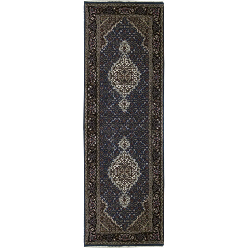 Hand Woven Oriental Area Rug